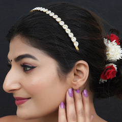 Gold Plated Brass Sunflower Style Hairband/mathapatti Hair Band  (White)