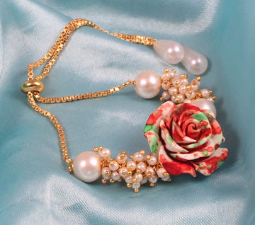 Bhaiya-Bhabhi Rose Rakhi Combo – Free Roli Chawal