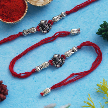 Rakhi Set – Antique Silver Design With Free Chawal & Kumkum